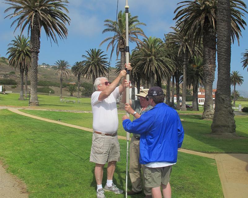 G Raising Antenna.jpg